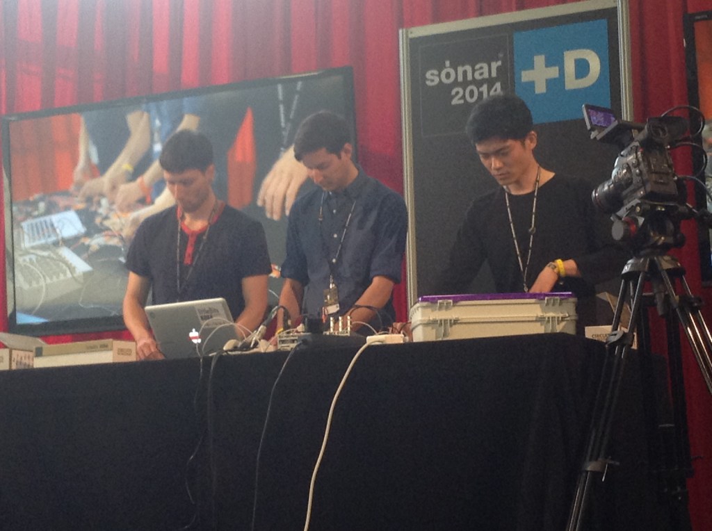 littleBits live demo at Sónar +D 2014